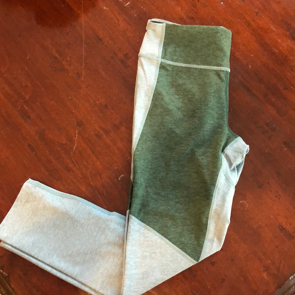 Outdoor Voices Green 3/4 Leggings